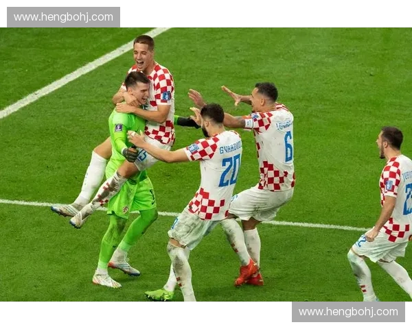 世界杯八强角逐激烈 谁能突破重围登顶荣耀之巅